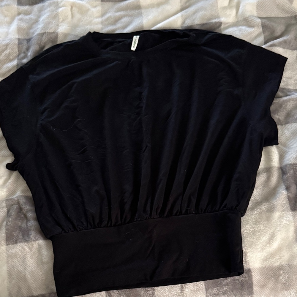 HALARA  Black Top